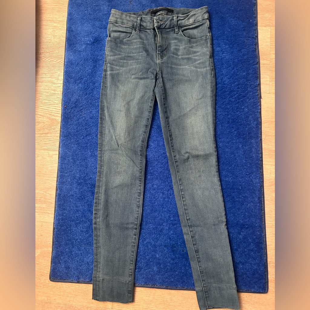 J Brand  Light Indigo Dye Skinny Ankle Jeans